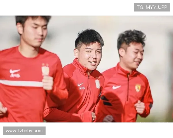 足球新星大排行：多位年轻球员本赛季表现稳健，竞争力持续提升