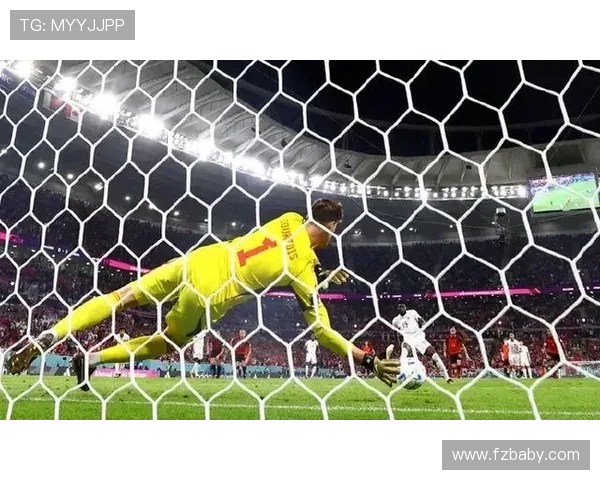 库尔图瓦：禁区统治力与高球处理能力解析