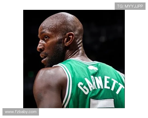 加内特挡拆拉开空间提升效率，助凯尔特人攻防转换核心